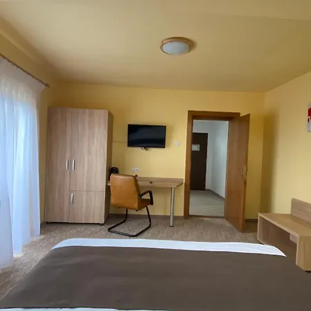 Villa Bellestay *