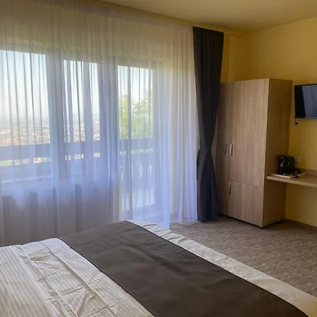 Villa Bellestay *